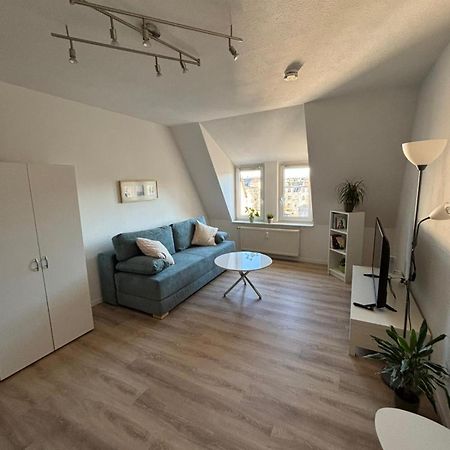 1 Raum Dachgeschosswohnung In Ruhiger Lage Limabach - Oberfrohna Zewnętrze zdjęcie